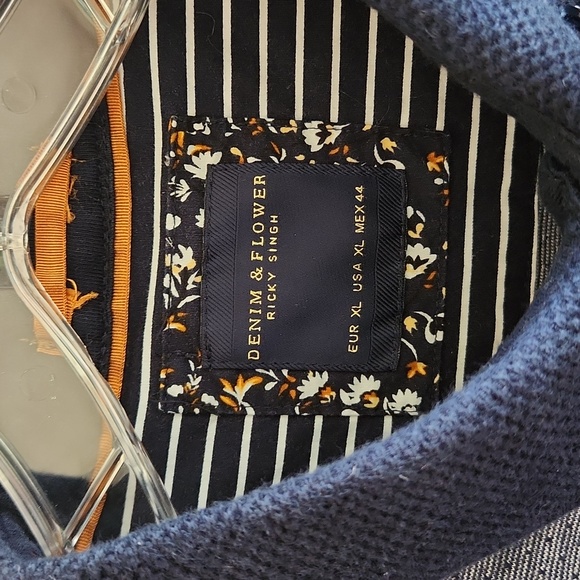 Lot of 2, 3 button Men's Polo shirts..Sz XL - Picture 2 of 12